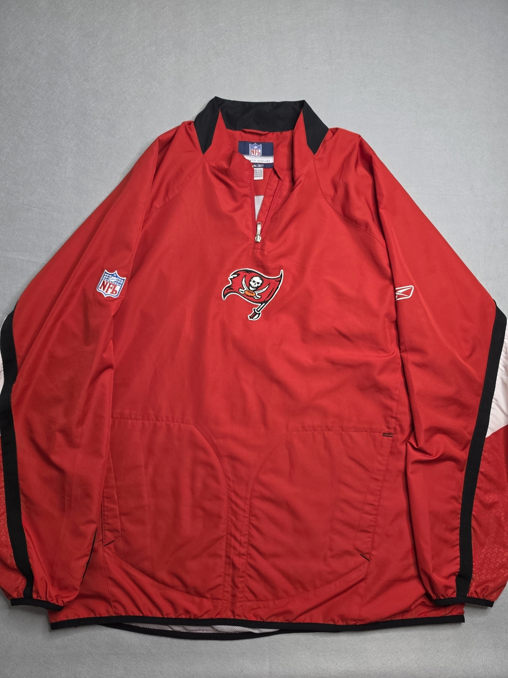 Tampa Bay Bucaneers NFL Authentic Reebok Sideline Pullover Windbreaker Size 2XL